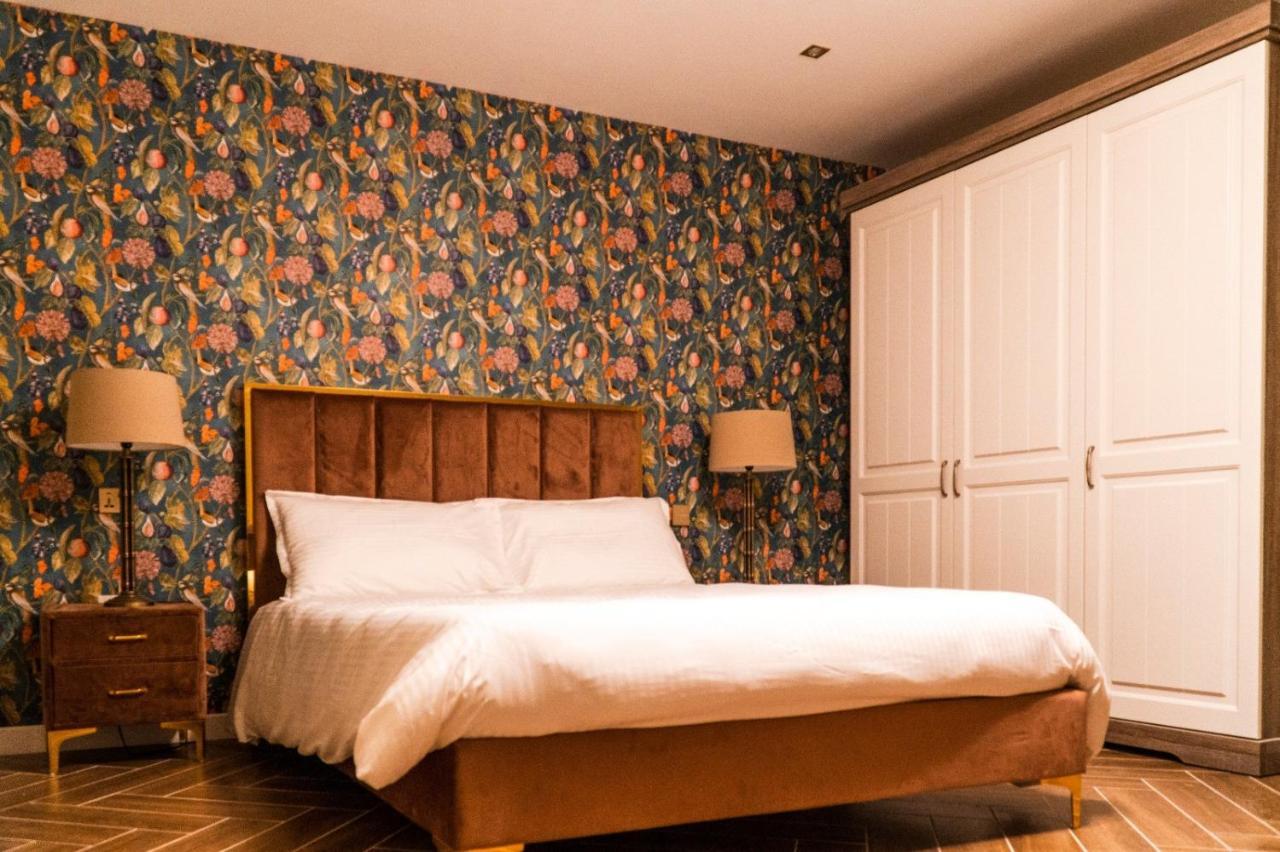 The Red Farm Relais & Spa Iklin エクステリア 写真
