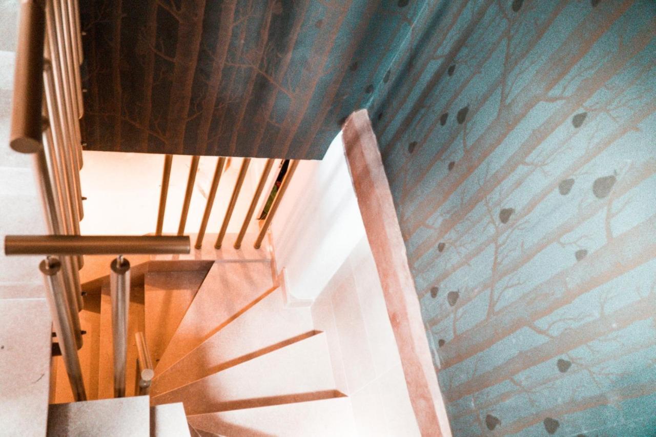 The Red Farm Relais & Spa Iklin エクステリア 写真